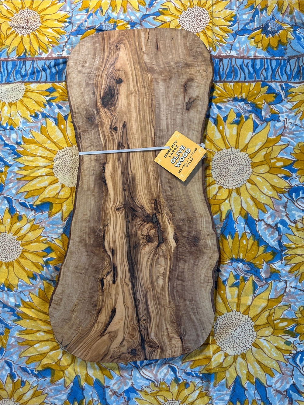 NWT Trader Joe’s X-Large Olive Wood Serving Board